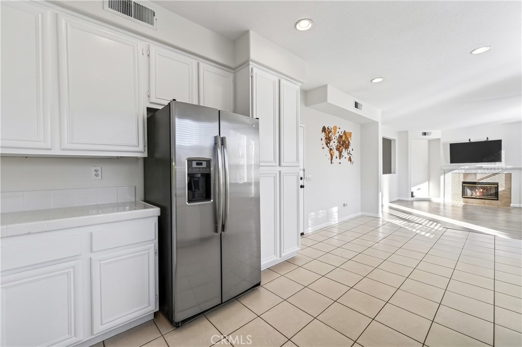 MLS #OC25263276 image #16