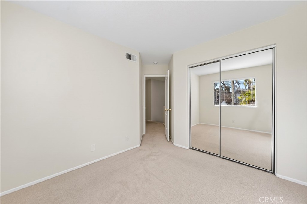 MLS #OC25263276 image #22