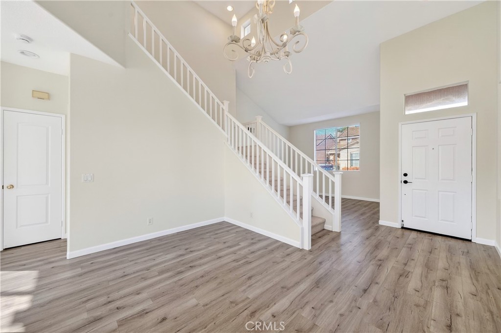 MLS #OC25263276 image #3