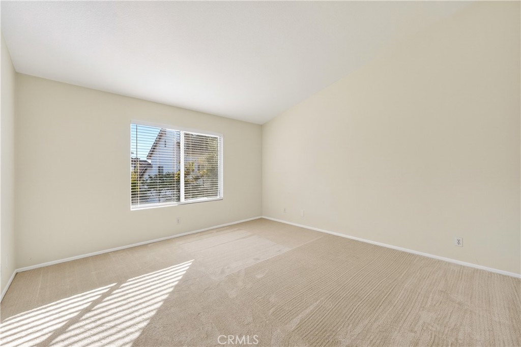 MLS #OC25263276 image #31