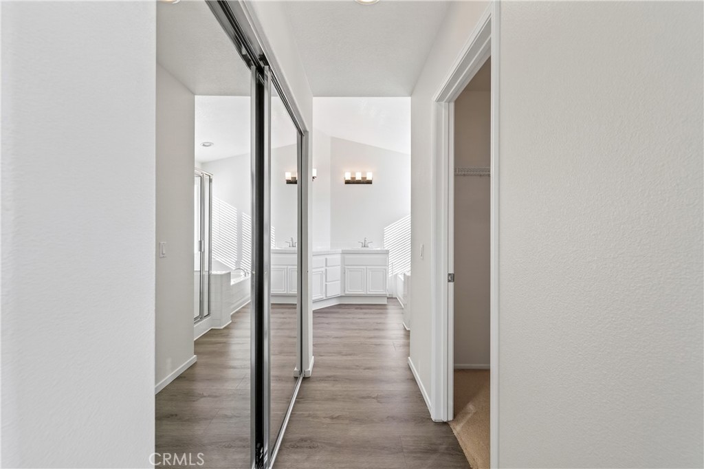 MLS #OC25263276 image #36