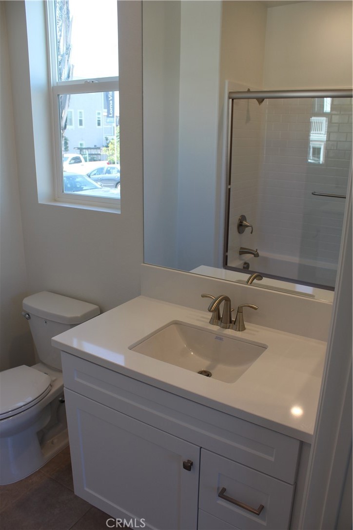 MLS #OC25263326 image #11