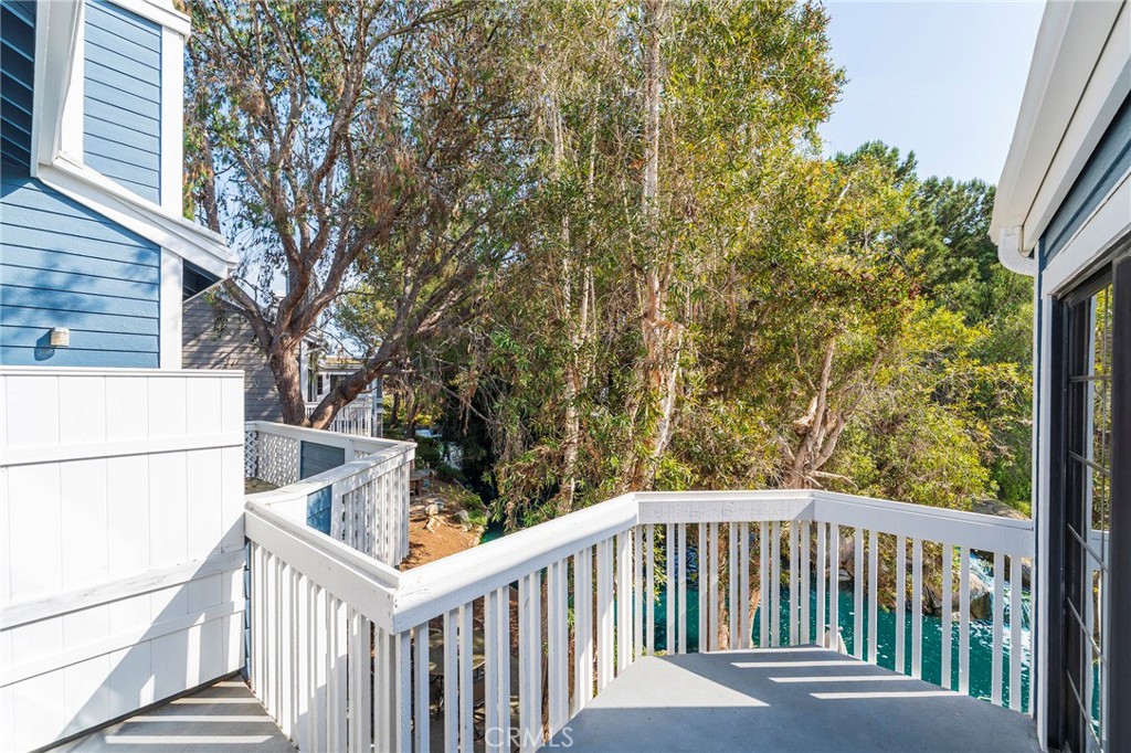 MLS #OC25263349 image #36