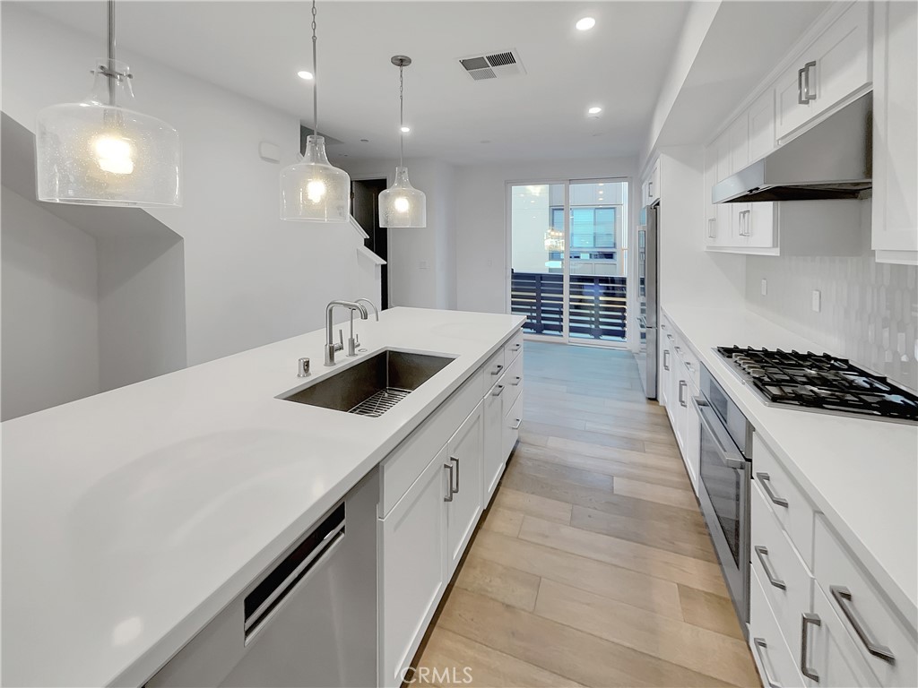 MLS #OC25263353 image #20