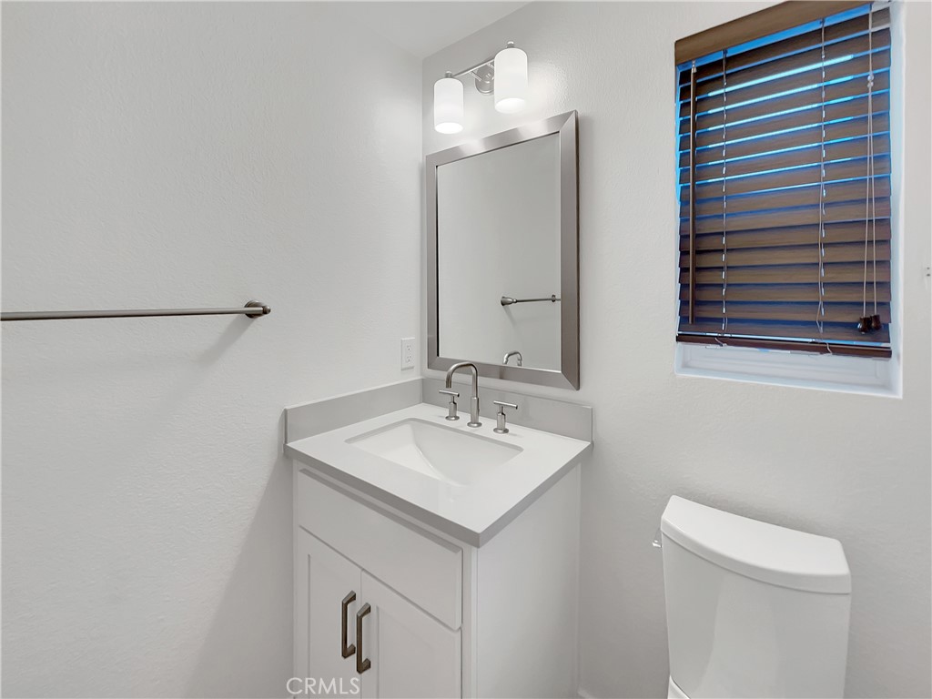 MLS #OC25263353 image #24