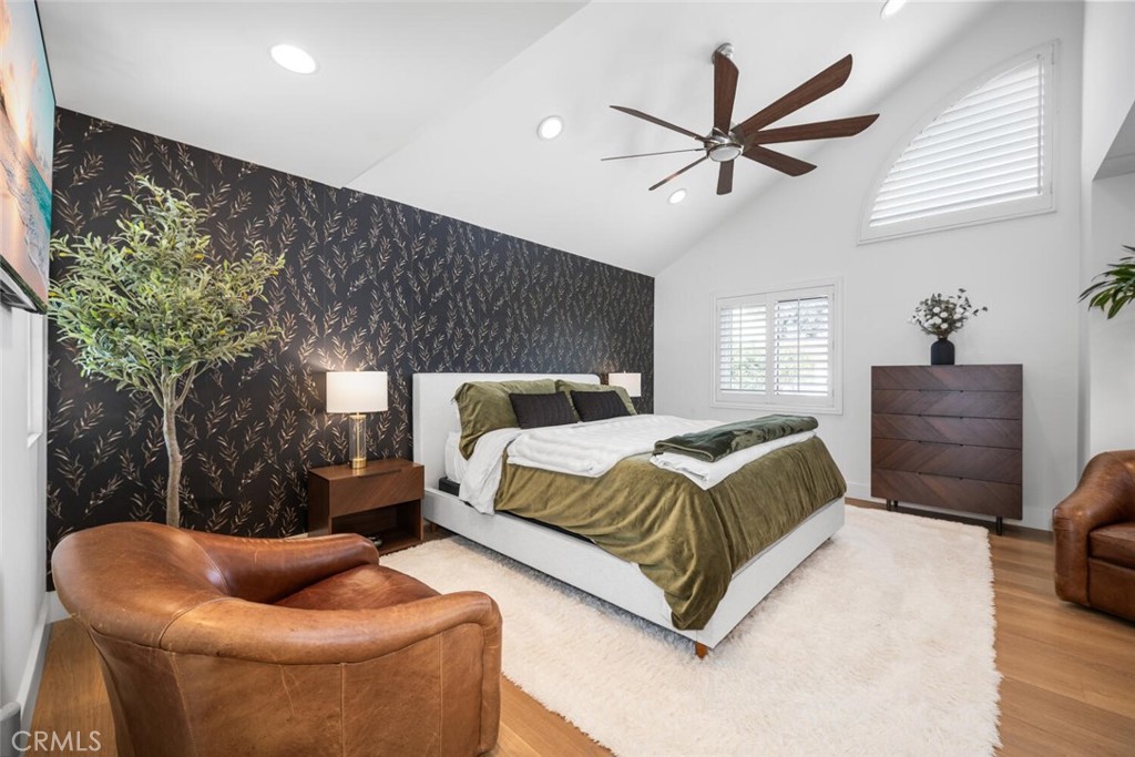 MLS #OC25263361 image #17