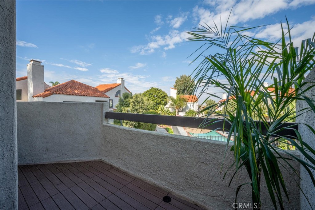 MLS #OC25263361 image #24