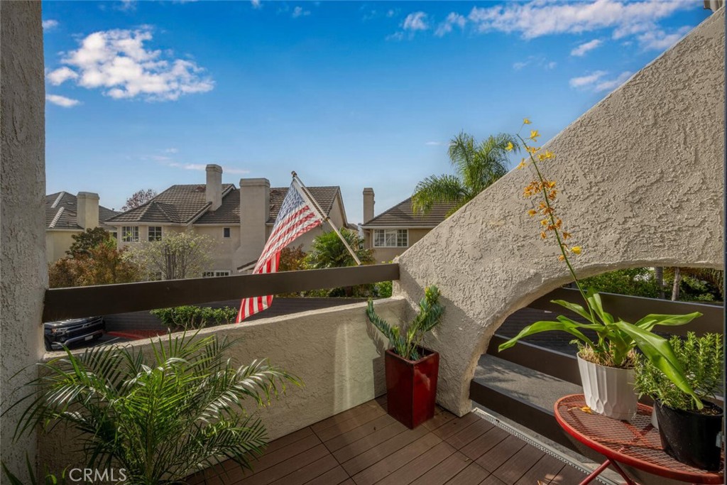 MLS #OC25263361 image #30