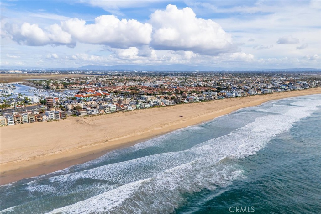 MLS #OC25263361 image #40