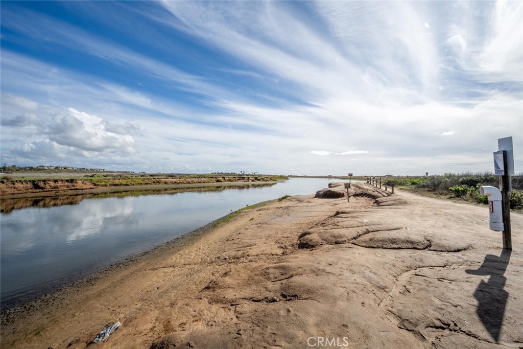 MLS #OC25263361 image #42