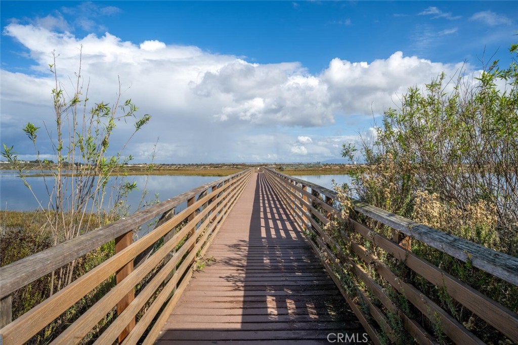 MLS #OC25263361 image #43