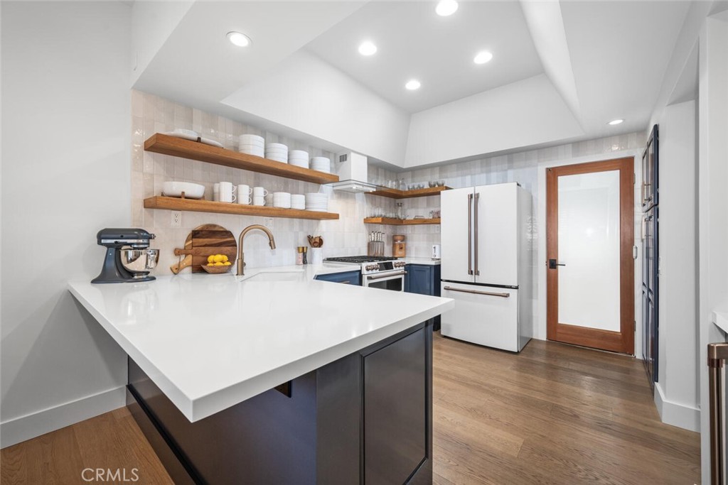 MLS #OC25263361 image #9