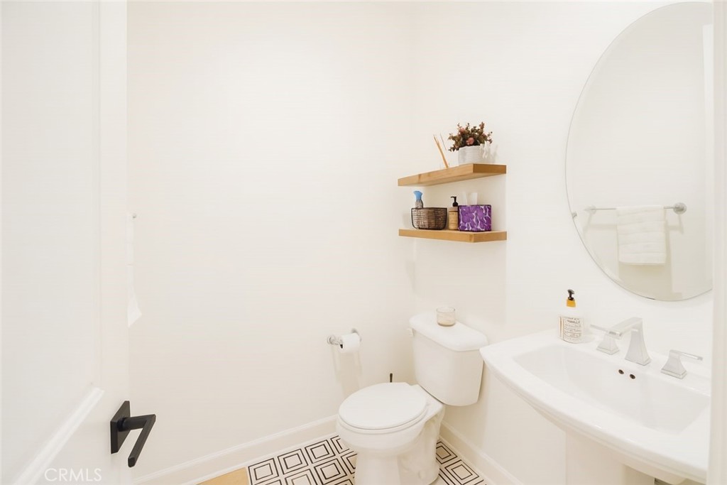 MLS #OC25263372 image #20