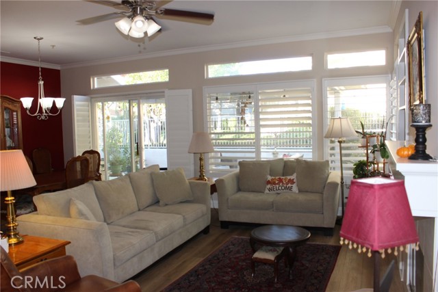 MLS #OC25263396 image #4