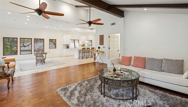 MLS #OC25263444 image #4