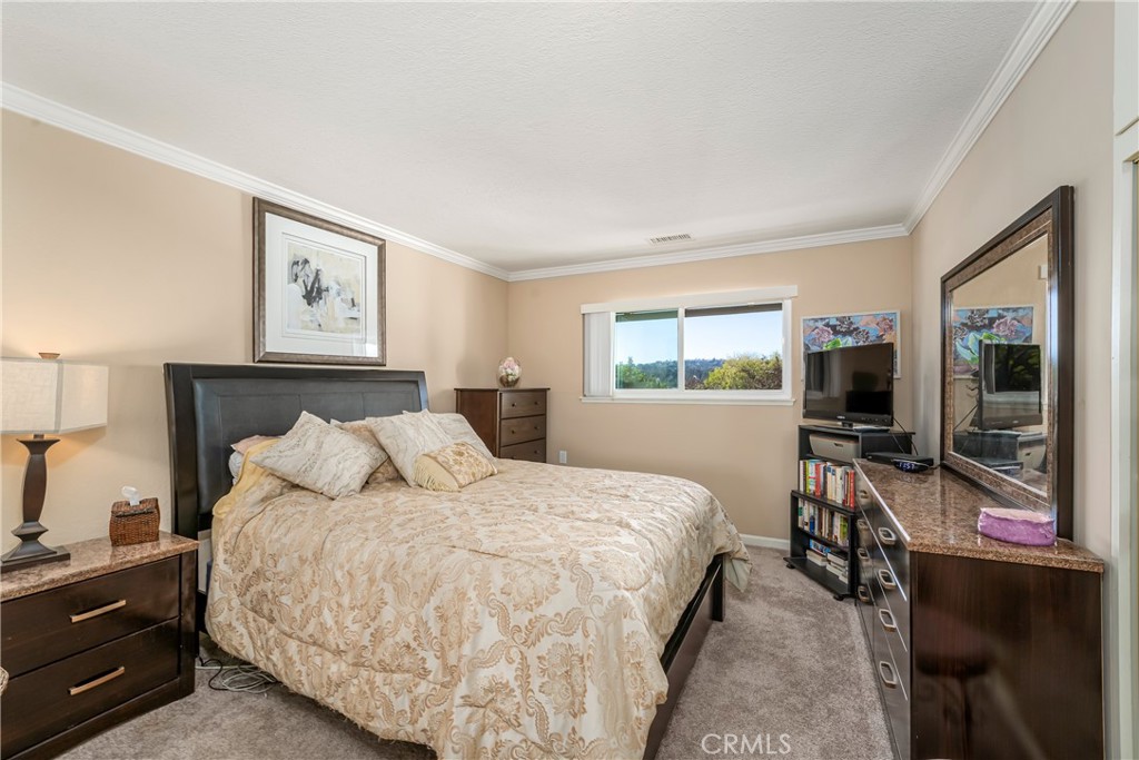 MLS #OC25263470 image #30