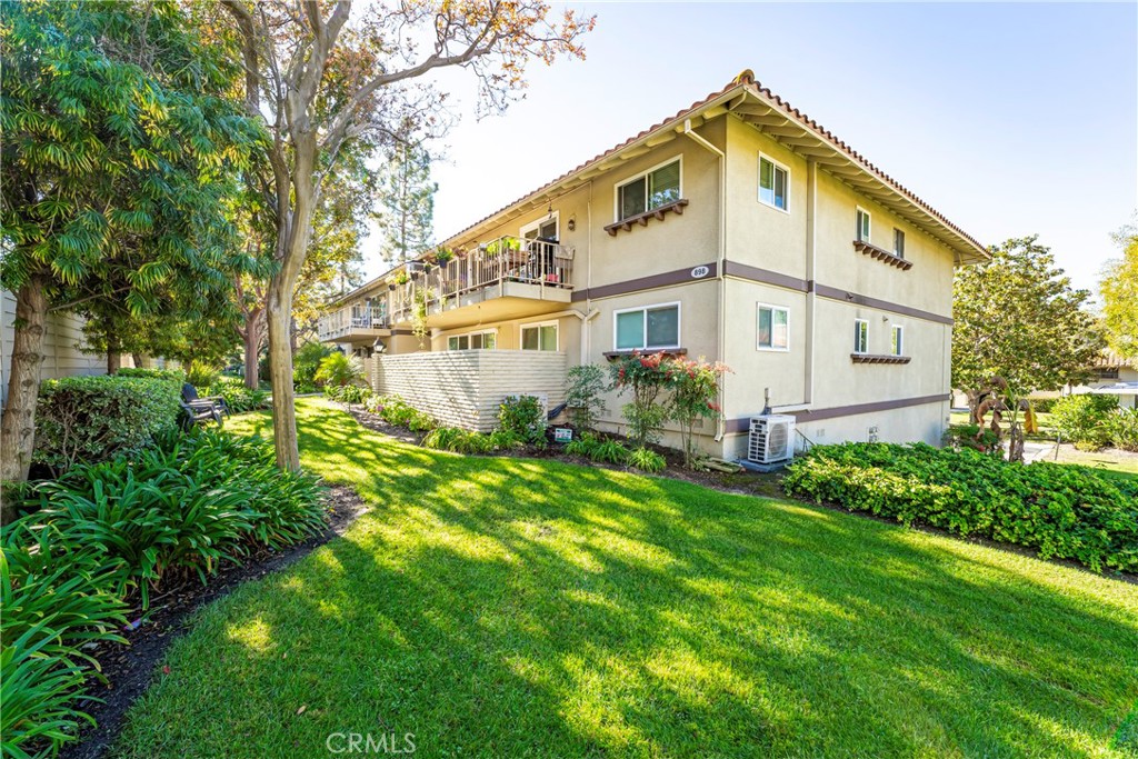 MLS #OC25263470 image #36