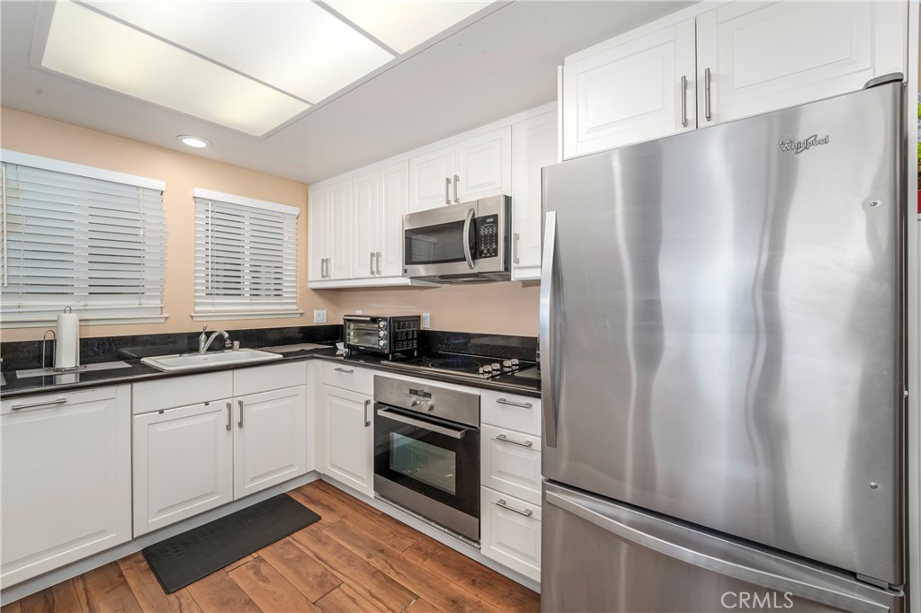 MLS #OC25263470 image #4