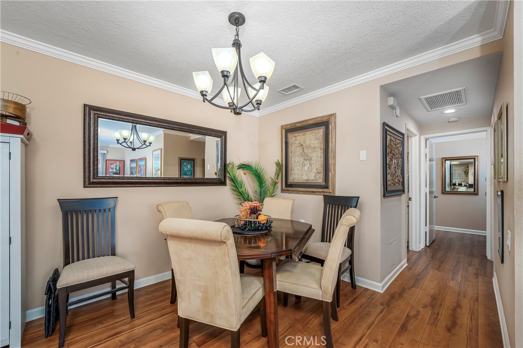 MLS #OC25263470 image #7