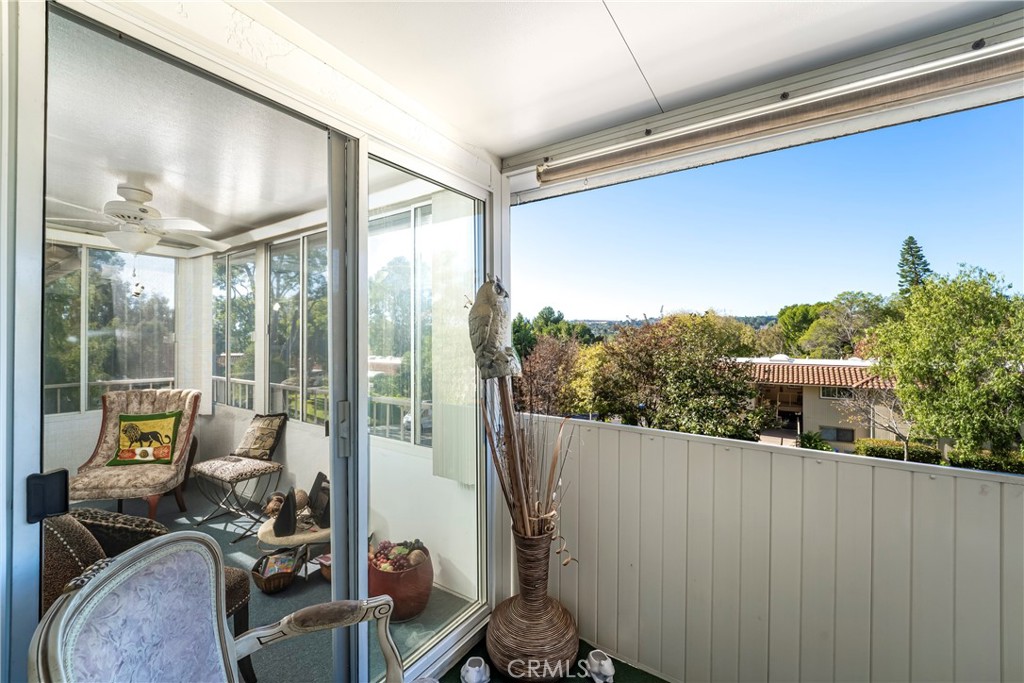 MLS #OC25263470 image #9