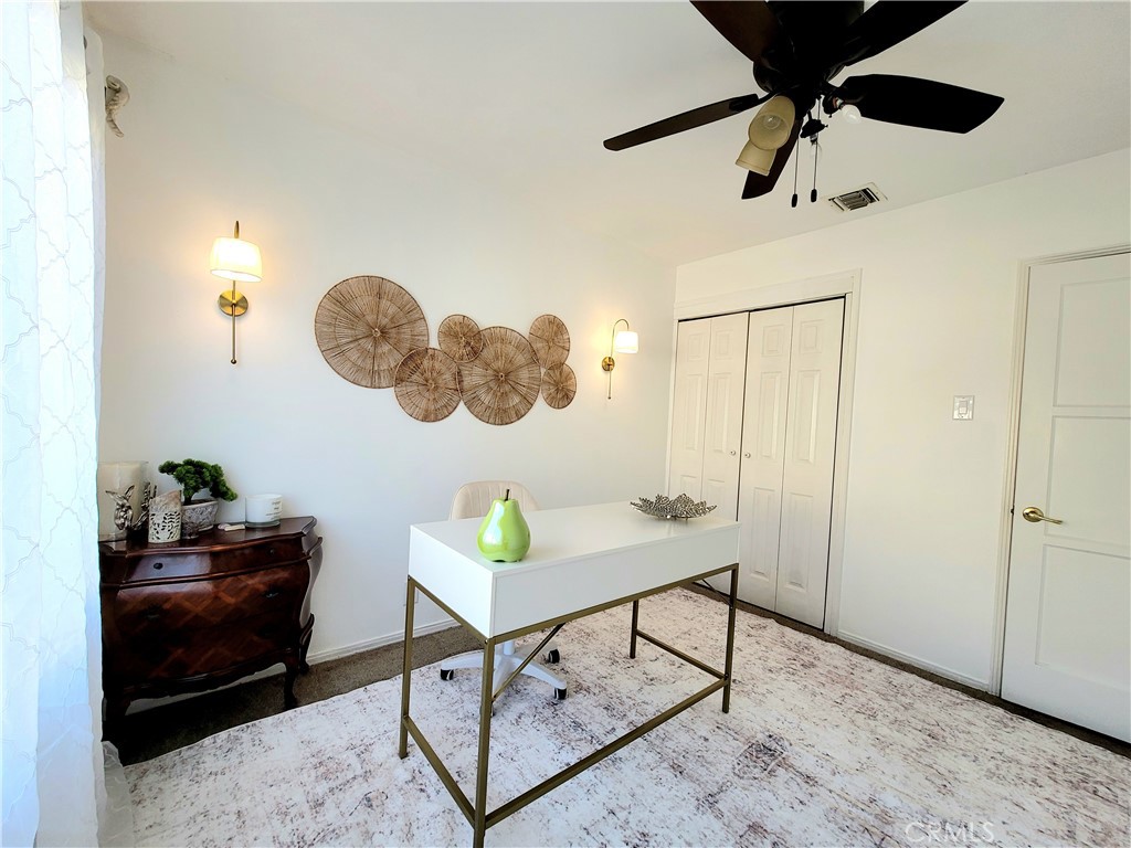 MLS #OC25263487 image #10