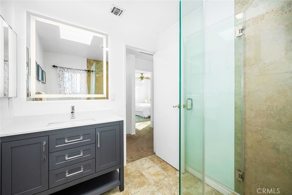 MLS #OC25263487 image #34