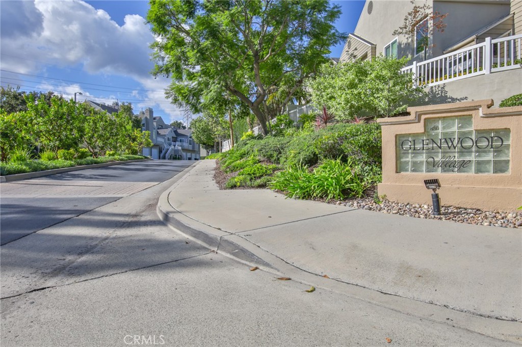 MLS #OC25263510 image #14