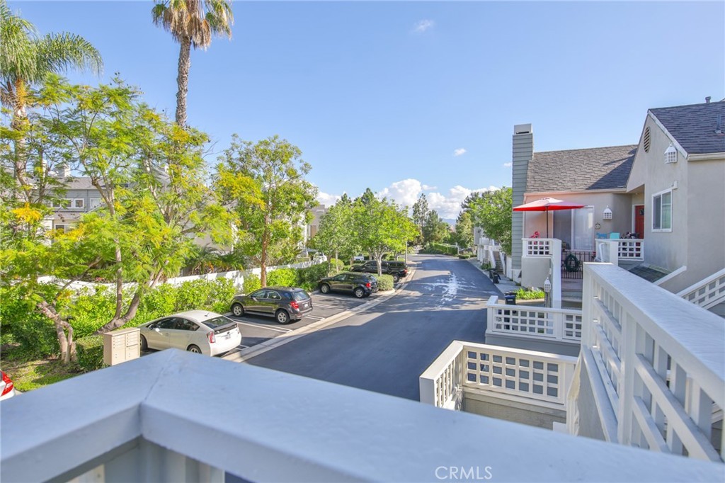 MLS #OC25263510 image #3