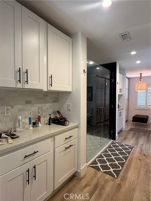 MLS #OC25263512 image #24