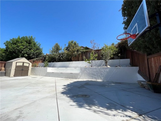 MLS #OC25263512 image #35