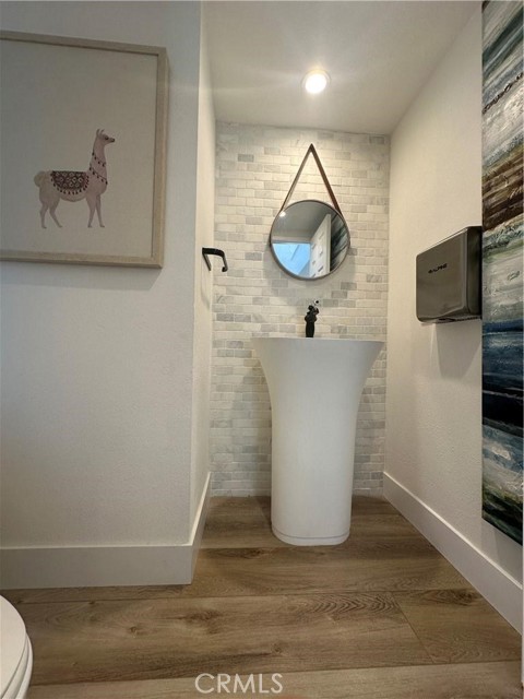 MLS #OC25263512 image #8