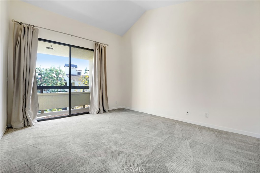 MLS #OC25263515 image #7