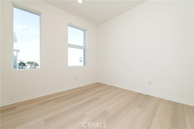 MLS #OC25263525 image #26