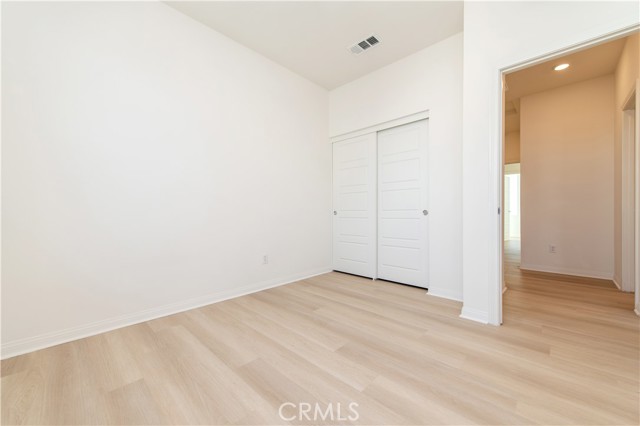 MLS #OC25263525 image #27