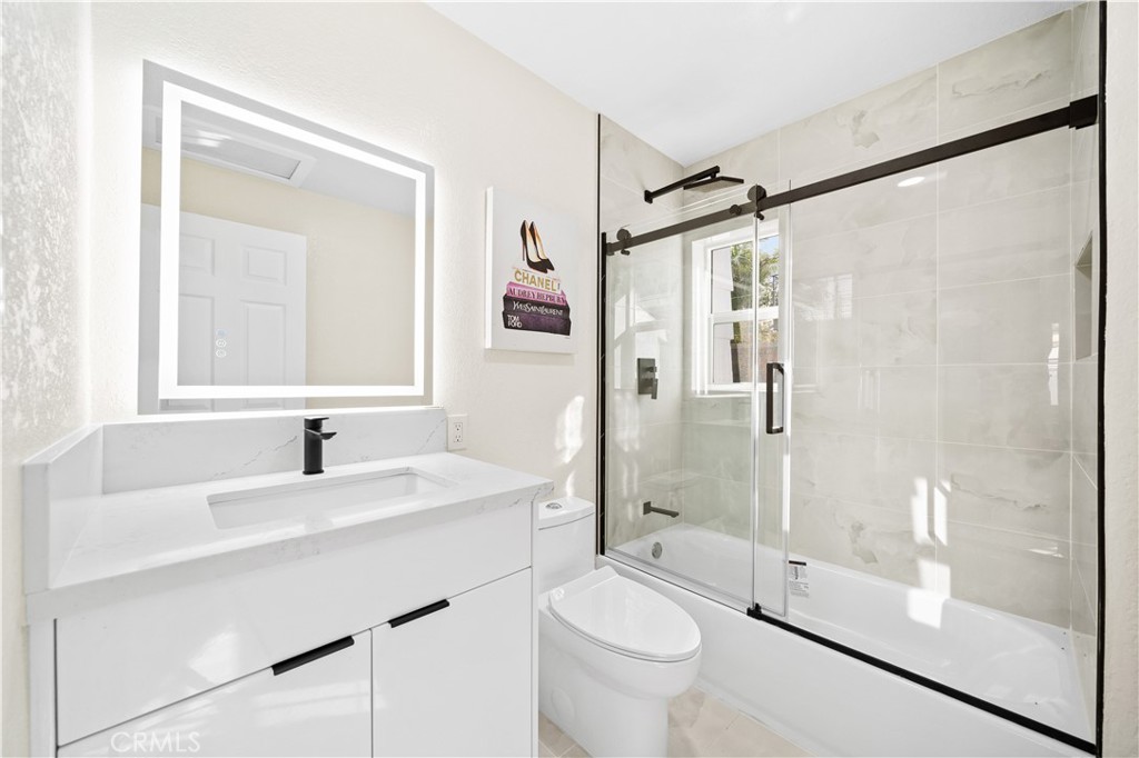 MLS #OC25263528 image #19