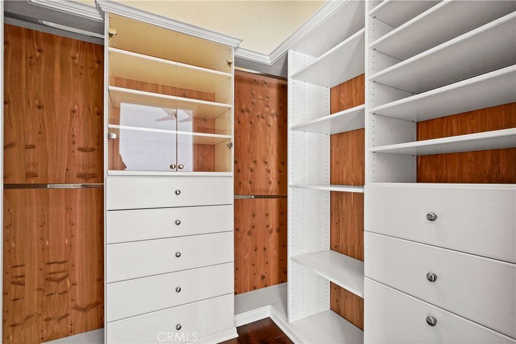 MLS #OC25263531 image #12