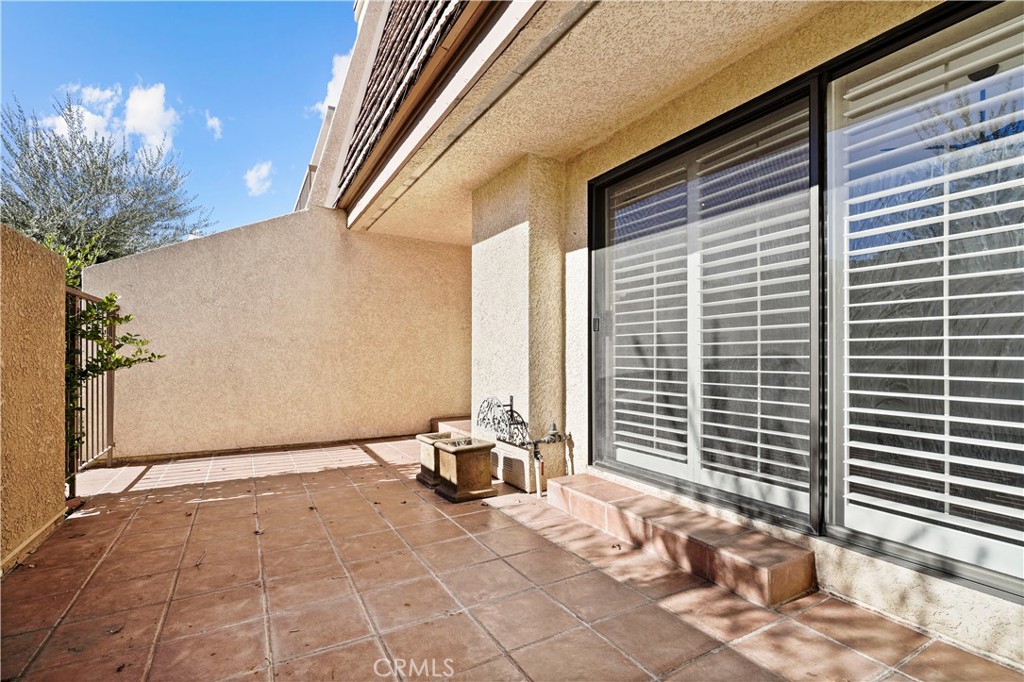 MLS #OC25263531 image #3