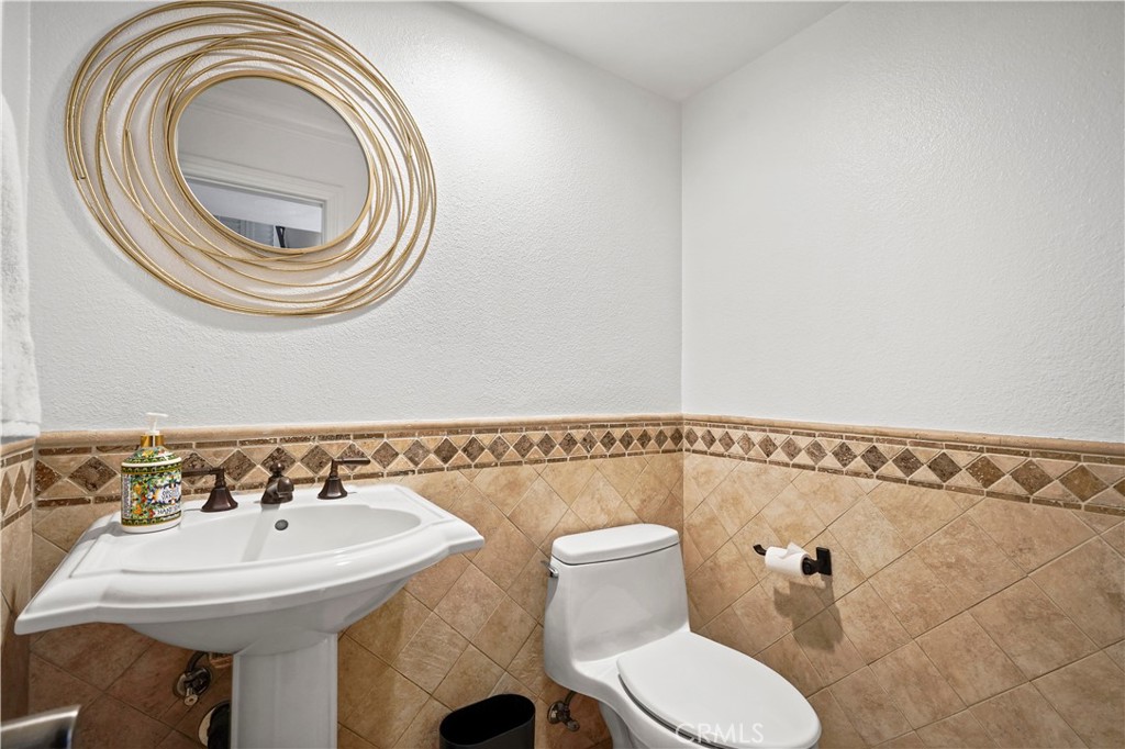 MLS #OC25263531 image #6