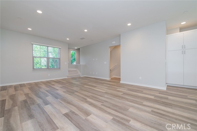 MLS #OC25263556 image #12