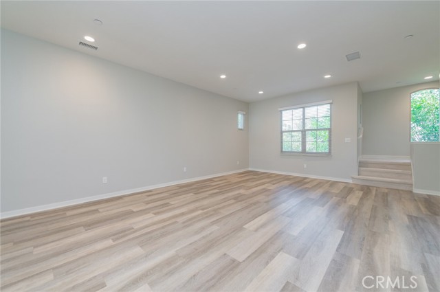 MLS #OC25263556 image #15