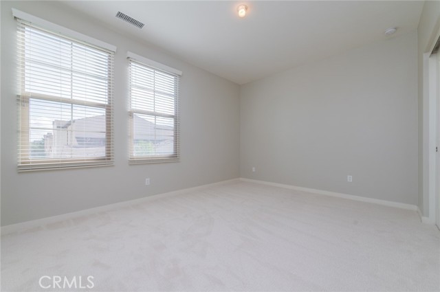 MLS #OC25263556 image #23