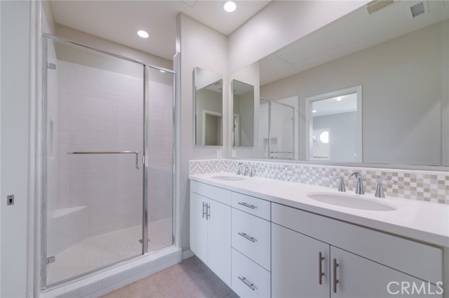 MLS #OC25263556 image #28