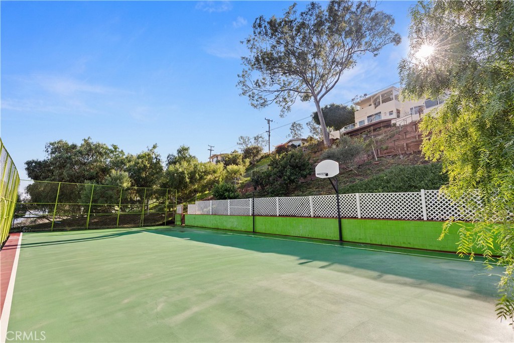 MLS #OC25263563 image #24