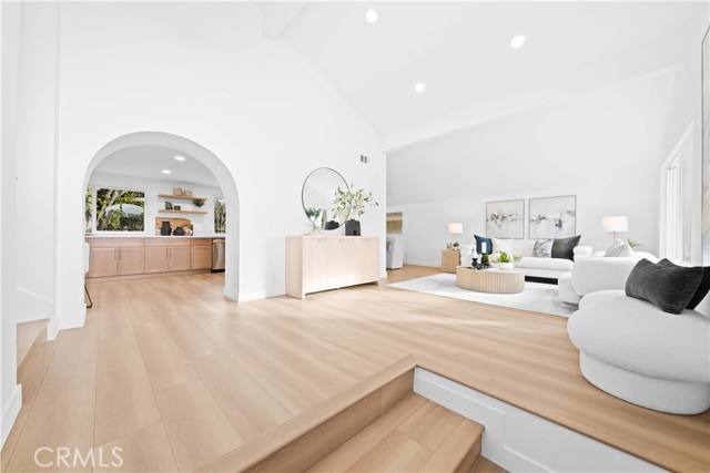 MLS #OC25263597 image #16