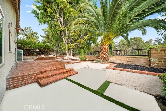 MLS #OC25263597 image #34