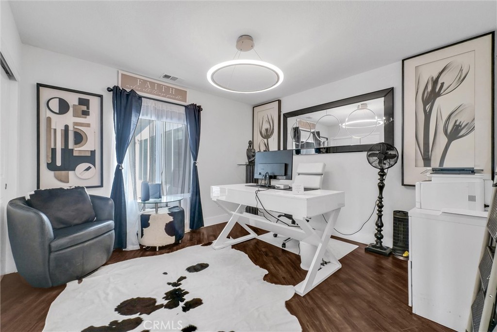 MLS #OC25263612 image #20