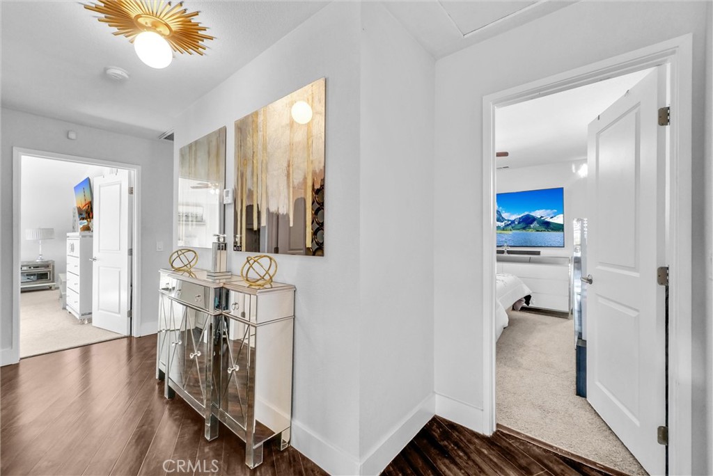 MLS #OC25263612 image #23