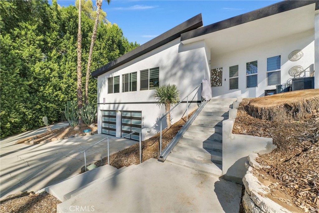 MLS #OC25263612 image #3