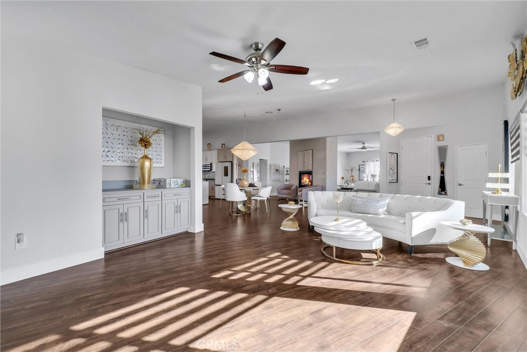 MLS #OC25263612 image #6