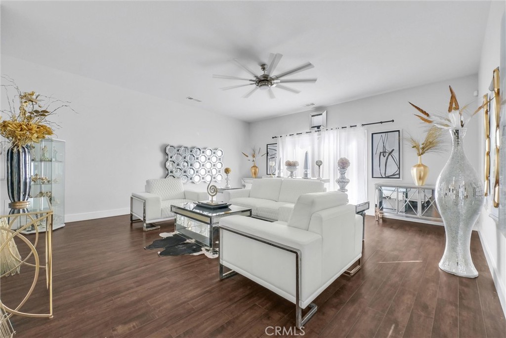 MLS #OC25263612 image #7